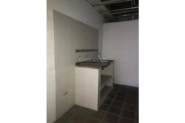 Locales y Bodegas, Venta, Obrero - $620.000.000