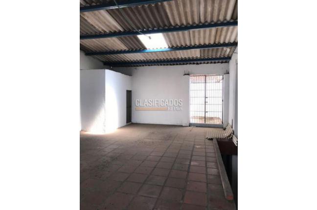 Locales y Bodegas, Venta, Obrero - $620.000.000