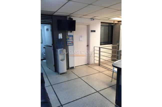 Casas, Venta, Versalles - $900.000.000