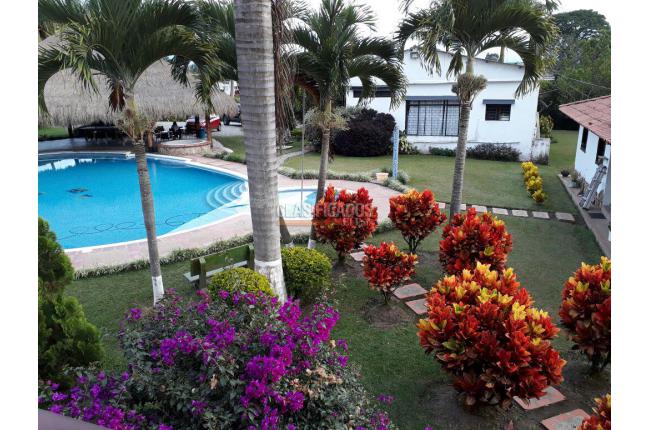 Fincas y Casas Campestres, Venta, Montenegro - $1.400.000.000