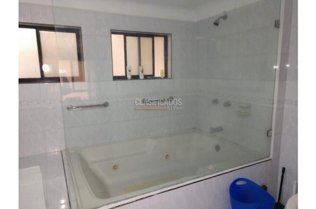 Apartamentos, Venta en Santa Mónica Norte