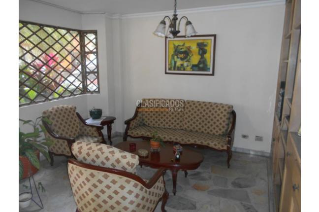 Casas, Venta, Antejardín - $650.000.000