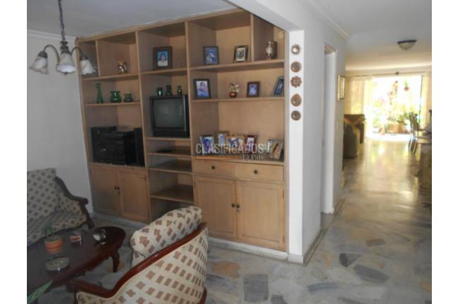 Casas, Venta, Antejardín - $650.000.000