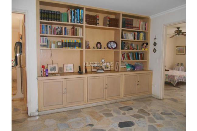 Casas, Venta, Antejardín - $650.000.000