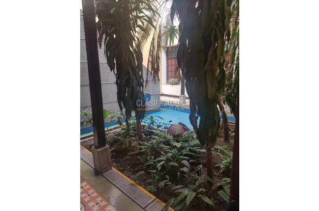 Casas, Venta, La Merced - $2.200.000.000