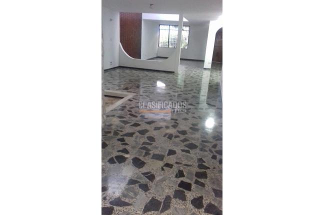 Oficinas y Consultorios, Venta en Tequendama