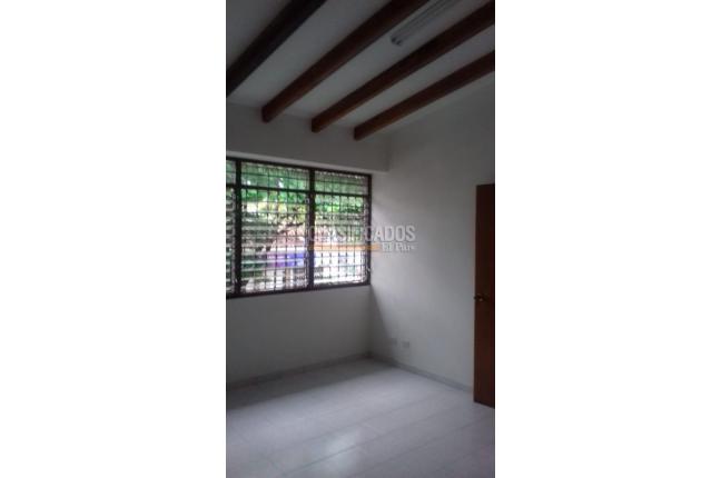 Oficinas y Consultorios, Venta, Tequendama - $1.055.000.000