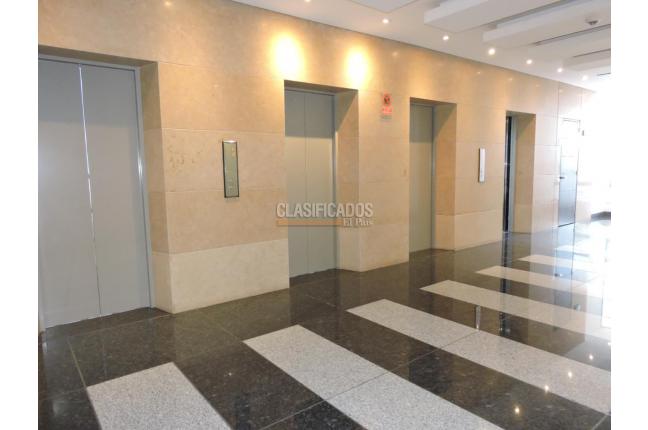 Oficinas y Consultorios, Venta, Centro Ccial. Jardín Plaza - $1.049.000.000