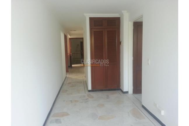 Oficinas y Consultorios, Alquiler, San Vicente - $2.200.000
