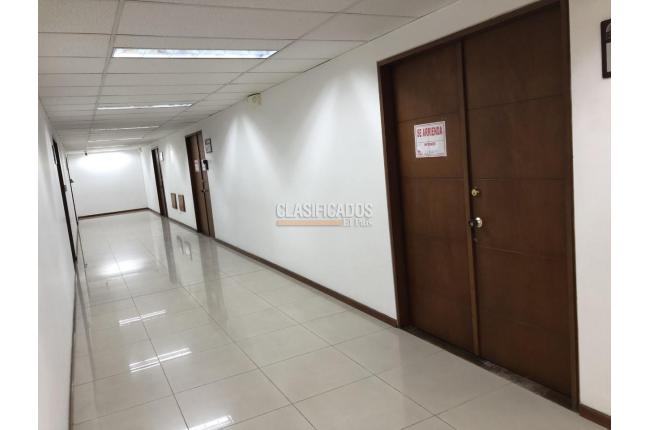 Oficinas y Consultorios, Alquiler en La Flora