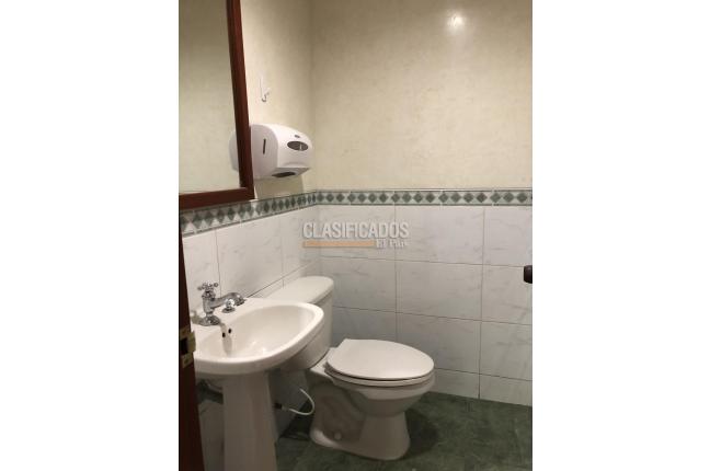 Oficinas y Consultorios, Alquiler, La Flora - $6.500.000