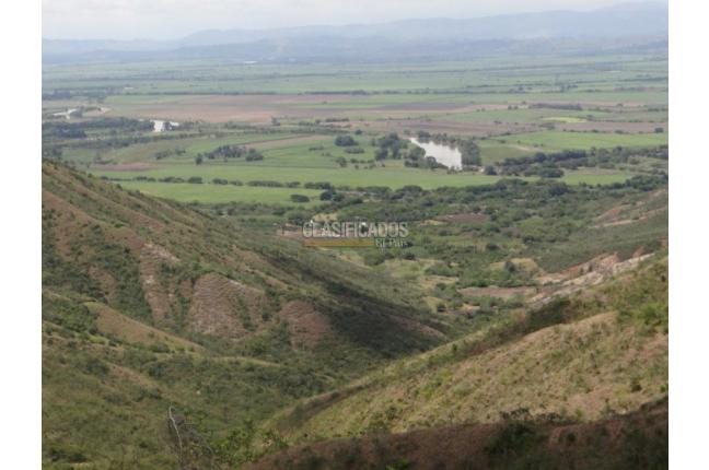 Fincas y Casas Campestres, Venta, Bolívar - $2.800.000.000