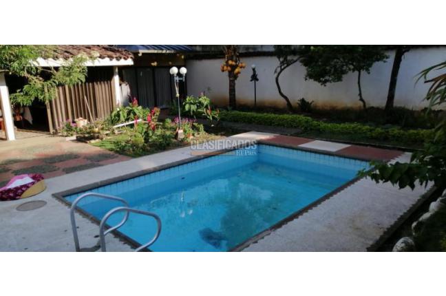 Casas, Venta, El Refugio - $1.200.000.000