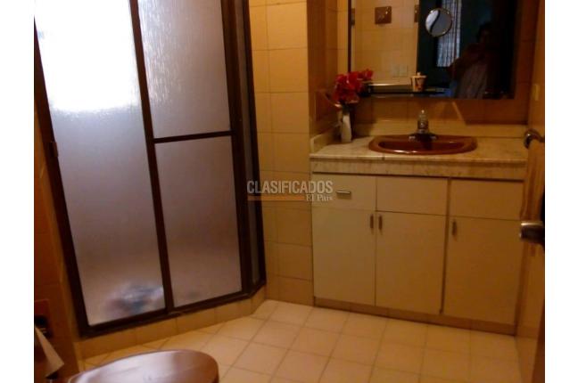 Apartamentos, Venta, Versalles - $450.000.000