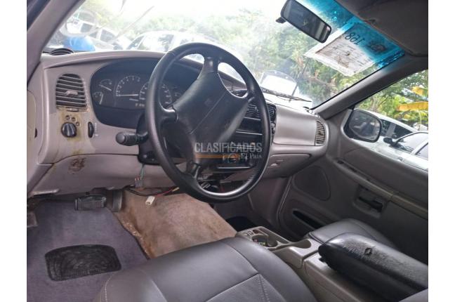 Ford Explorer 1997 - $14.500.000