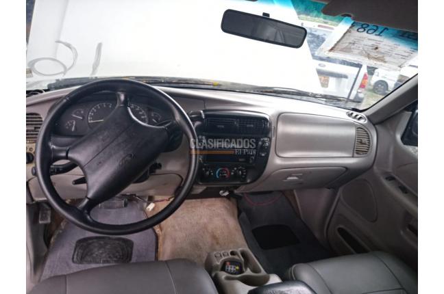 Ford Explorer 1997 - $14.500.000