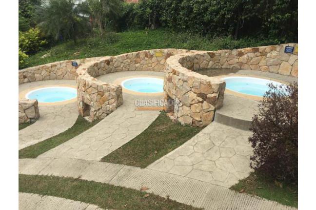 Apartamentos, Venta, Aguacatal - $895.000.000