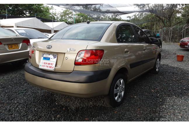 Kia Rio 2010 - $24.000.000