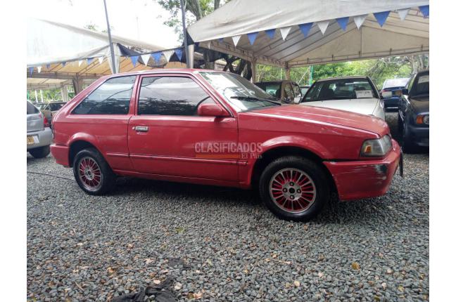 Mazda 323 1991 - $6.900.000