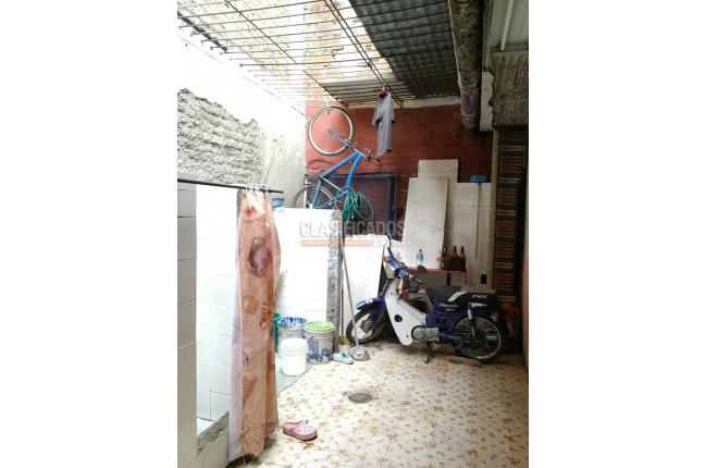 Casas, Venta, Alfonso López - $300.000.000