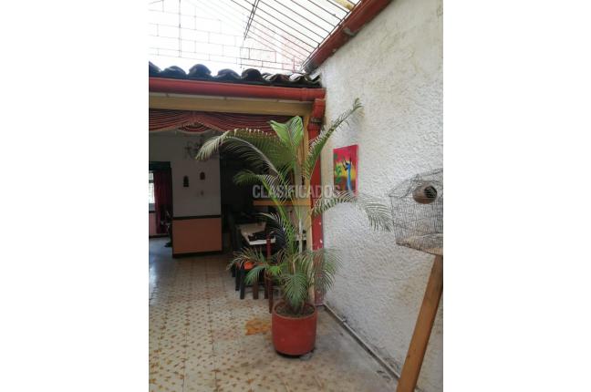 Casas, Venta, Alfonso López - $300.000.000