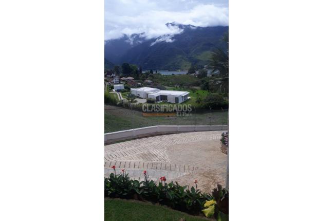 Fincas y Casas Campestres, Venta, Calima (Darién) - $1.600.000.000