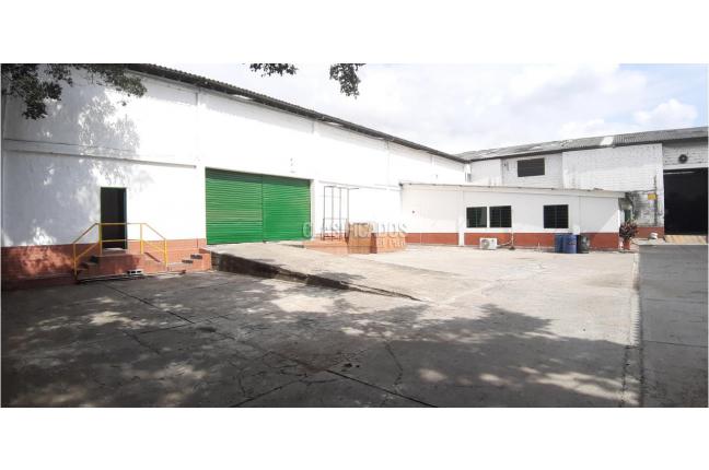 Locales y Bodegas, Alquiler, Arroyohondo - $4.000.000