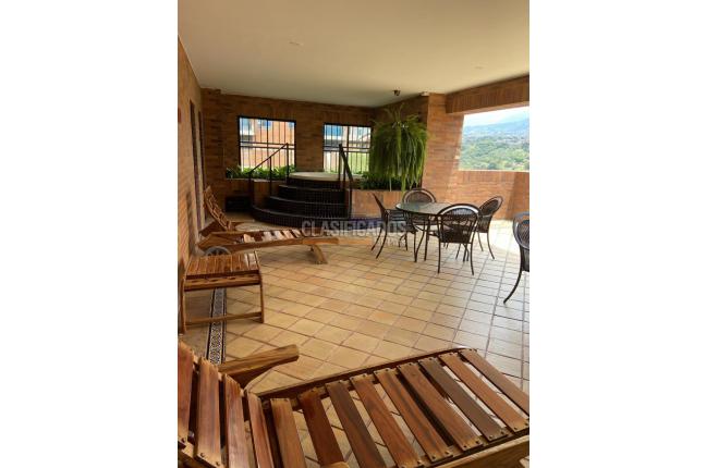 Apartamentos, Venta en Arboleda