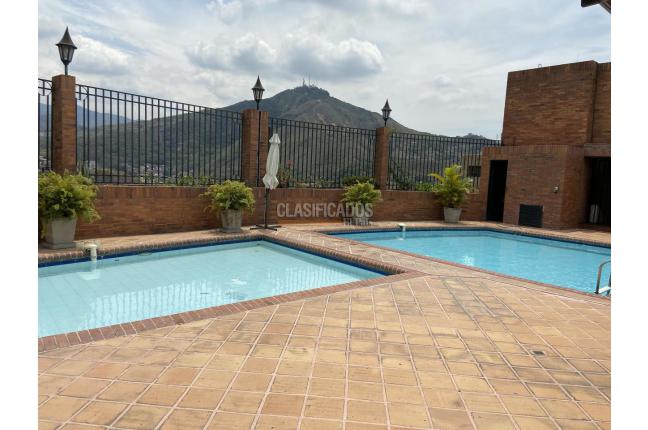 Apartamentos, Venta en Arboleda