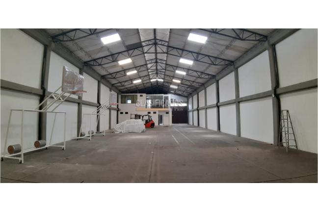 Locales y Bodegas, Alquiler, Flora Industrial - $11.000.000