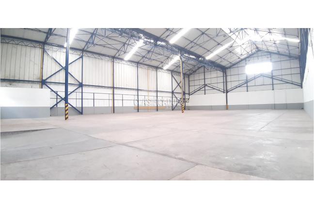 Locales y Bodegas, Alquiler en Yumbo