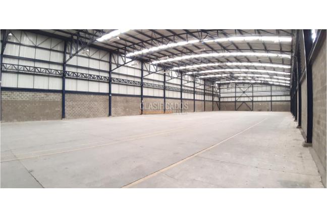 Locales y Bodegas, Alquiler, Acopi - $12.000.000