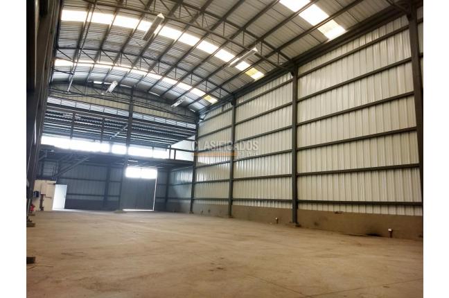 Locales y Bodegas, Alquiler, Acopi - $11.000.000