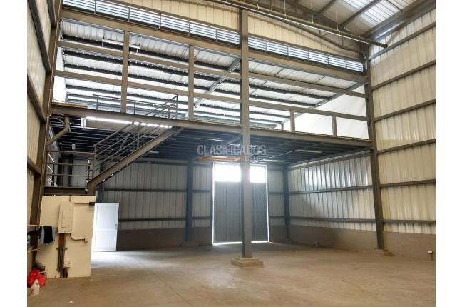 Locales y Bodegas, Alquiler, Acopi - $11.000.000