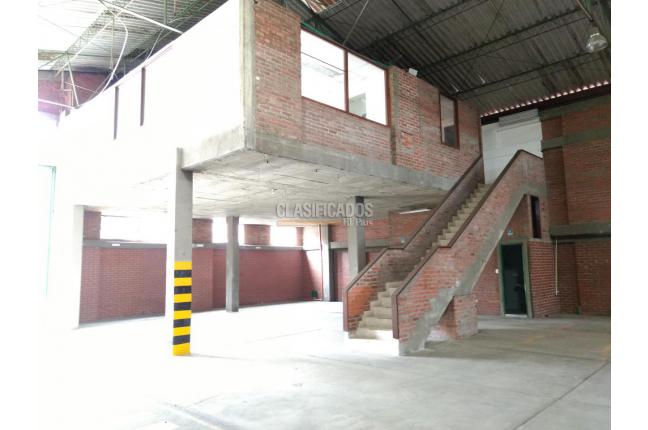 Locales y Bodegas, Alquiler, Yumbo - $8.640.000