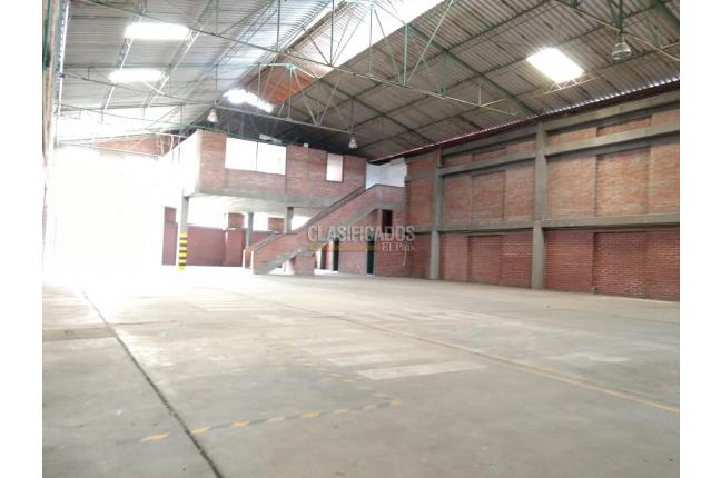 Locales y Bodegas, Alquiler en Yumbo