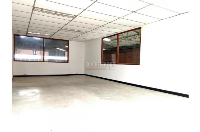 Locales y Bodegas, Alquiler, Yumbo - $8.640.000