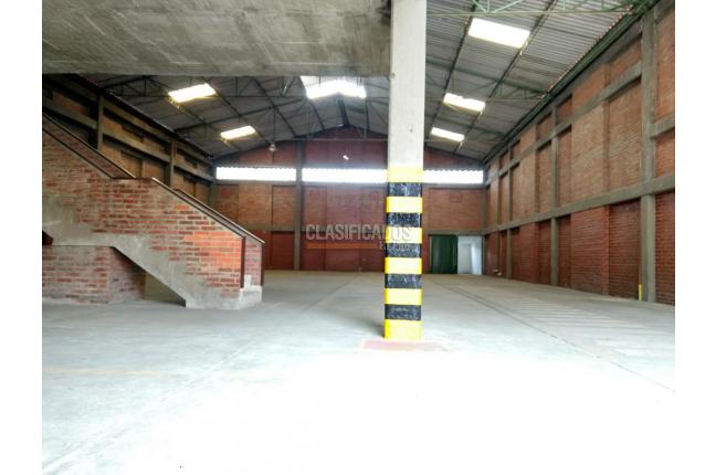 Locales y Bodegas, Alquiler, Yumbo - $8.640.000