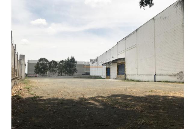 Locales y Bodegas, Alquiler, Yumbo - $90.000.000