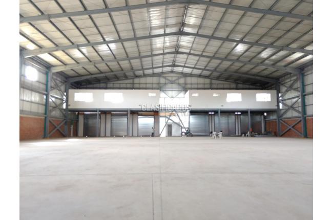 Locales y Bodegas, Alquiler, Arroyohondo - $25.800.000