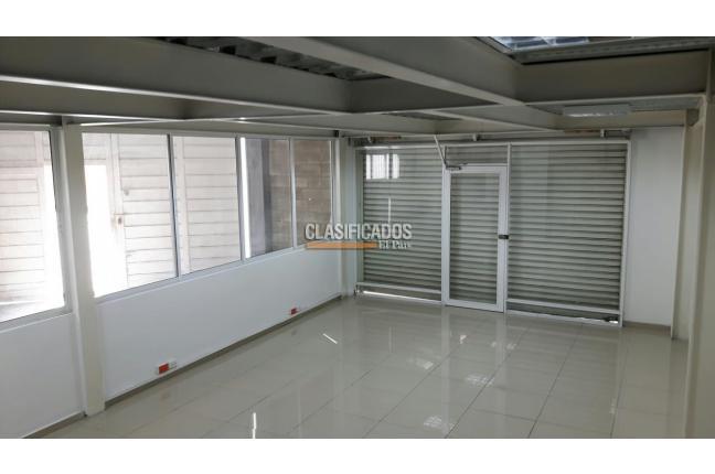 Locales y Bodegas, Alquiler, San Nicolás - $8.000.000