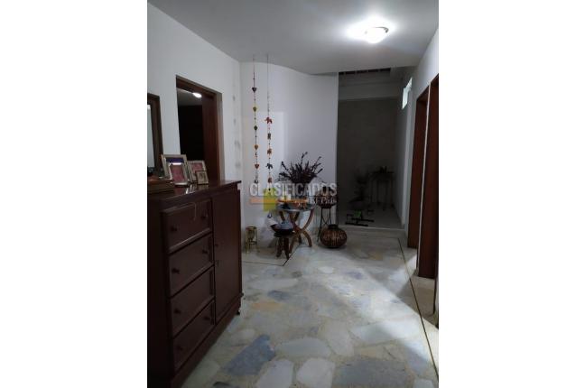 Apartamentos, Venta, Santa Teresita - $600.000.000