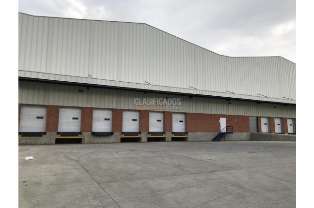 Locales y Bodegas, Alquiler, Yumbo - $135.000.000