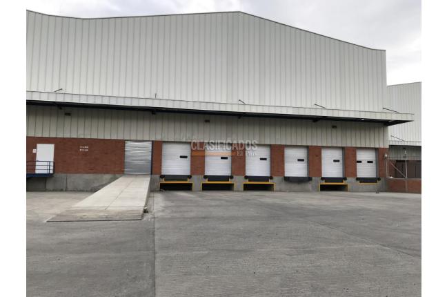 Locales y Bodegas, Alquiler, Yumbo - $135.000.000