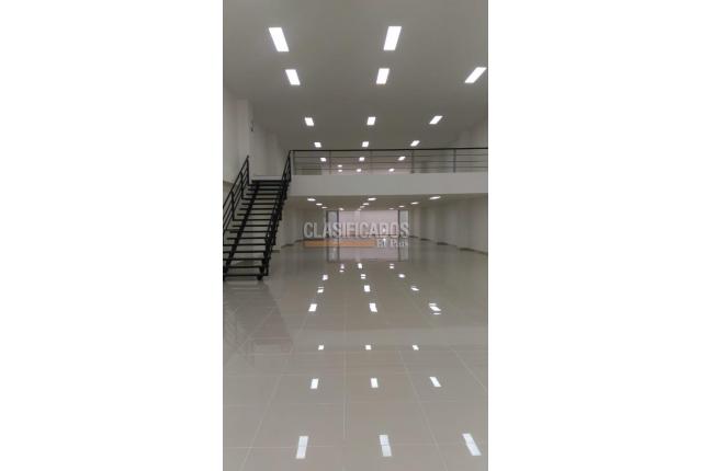 Locales y Bodegas, Alquiler, El Cedro - $13.000.000