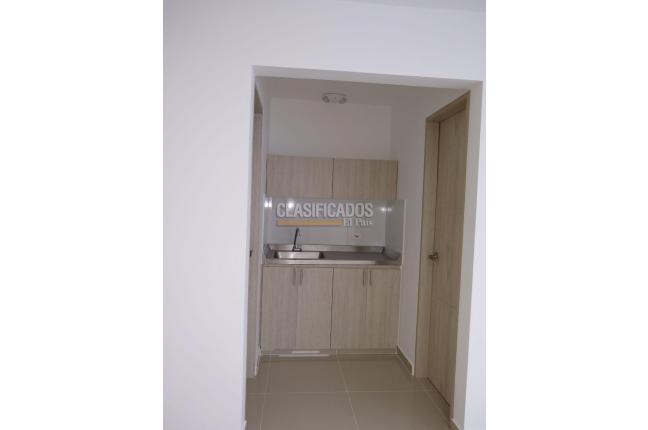 Locales y Bodegas, Alquiler, El Cedro - $13.000.000