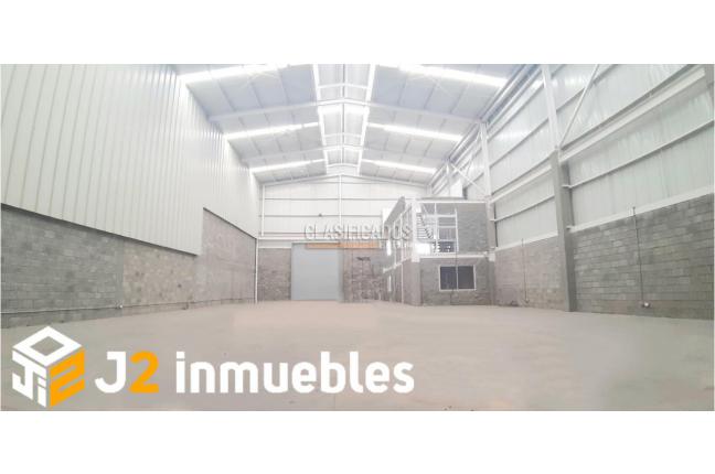 Locales y Bodegas, Alquiler en Acopi