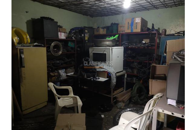 Locales y Bodegas, Venta, Guayaquil - $500.000.000