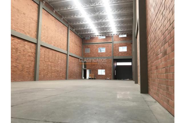 Locales y Bodegas, Alquiler en Acopi