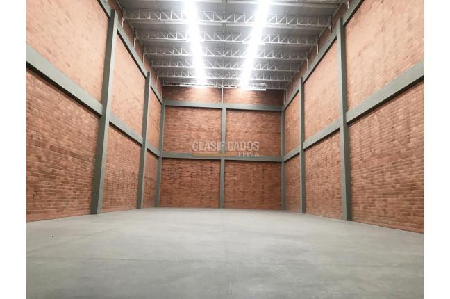 Locales y Bodegas, Alquiler, Acopi - $16.250.000